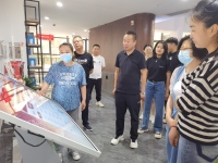 “零距离”参观体验、“面对面”交流互动——党群服务中心开展“政府开放日”活动