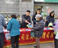 当“国家宪法日”遇上群众身边事 变成一场场听得懂、用得上的法治课